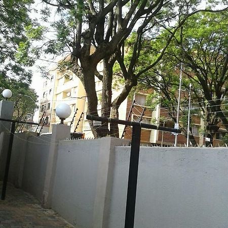 Royal Crown Guesthouse Johannesburg Eksteriør billede